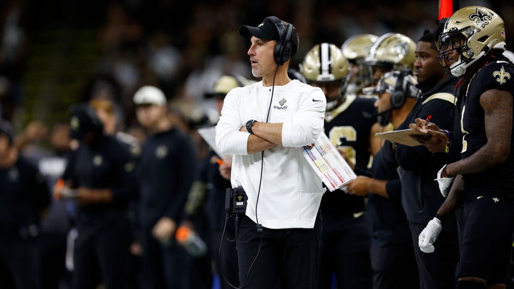 Saints are sinking fast. Here's one coaching adjustment that should be considered.
