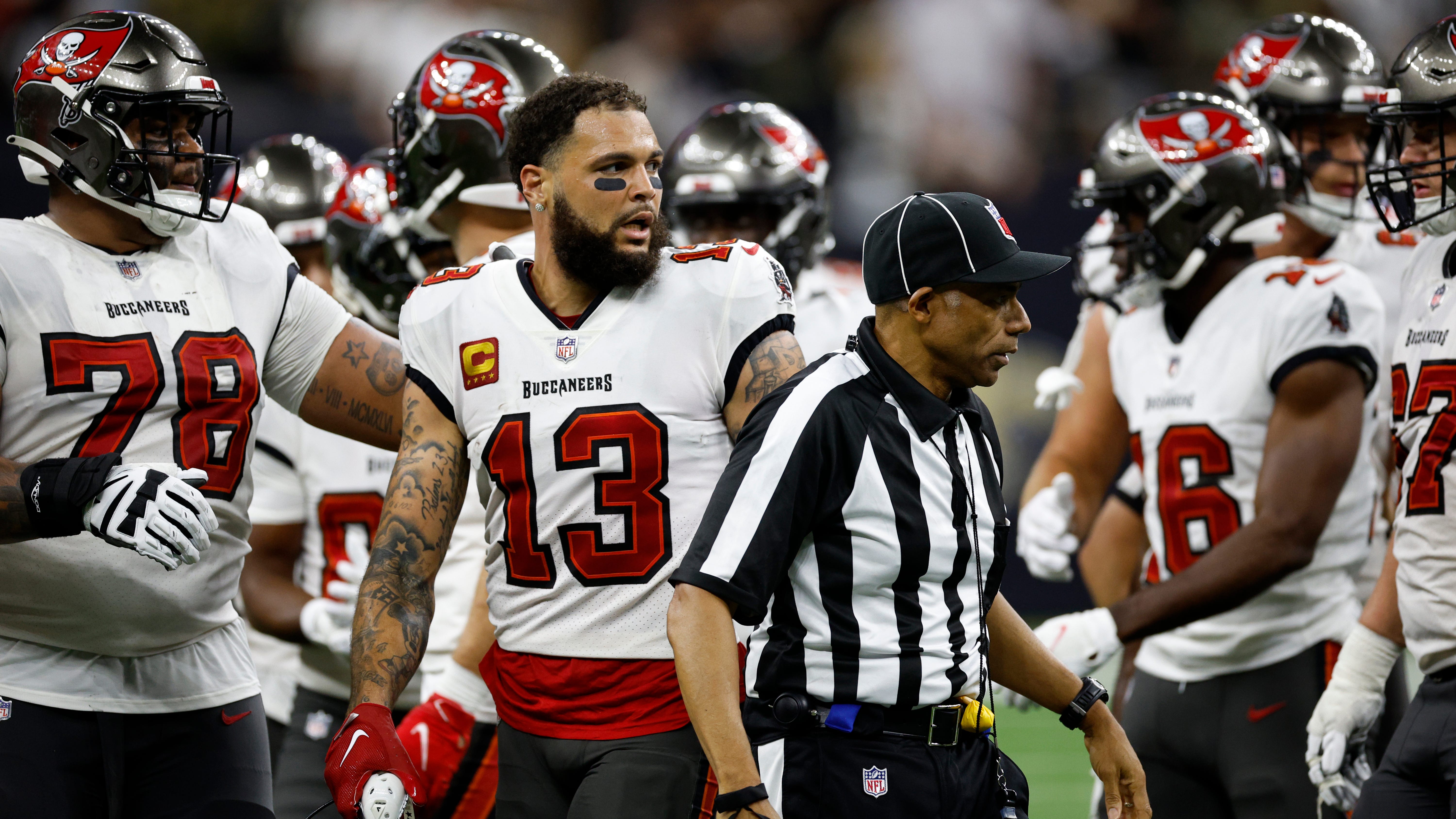Devin White thinks Mike Evans’ suspension is ‘very unnecessary’