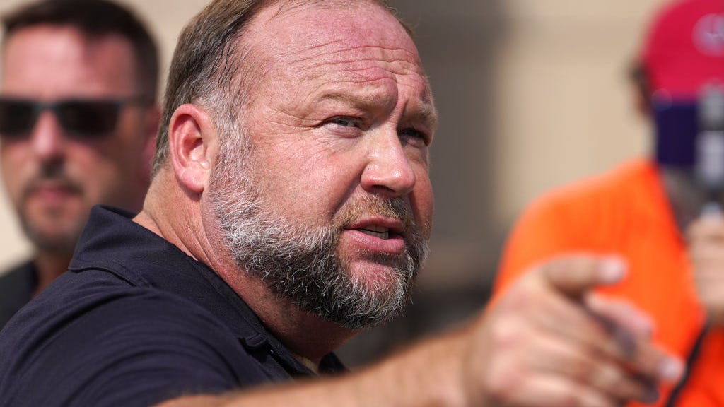 EXCLUSIVE: Sandy Hook families’ attorney speaks after Alex Jones ordered to pay $965M