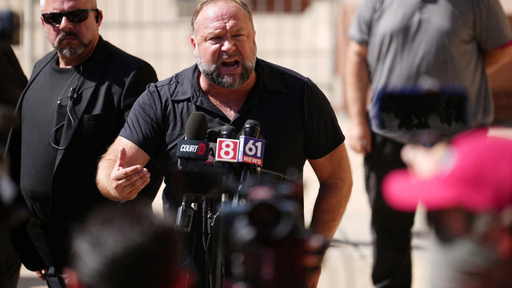 Alex Jones has tantrum, screams ‘that’s lying’ at media