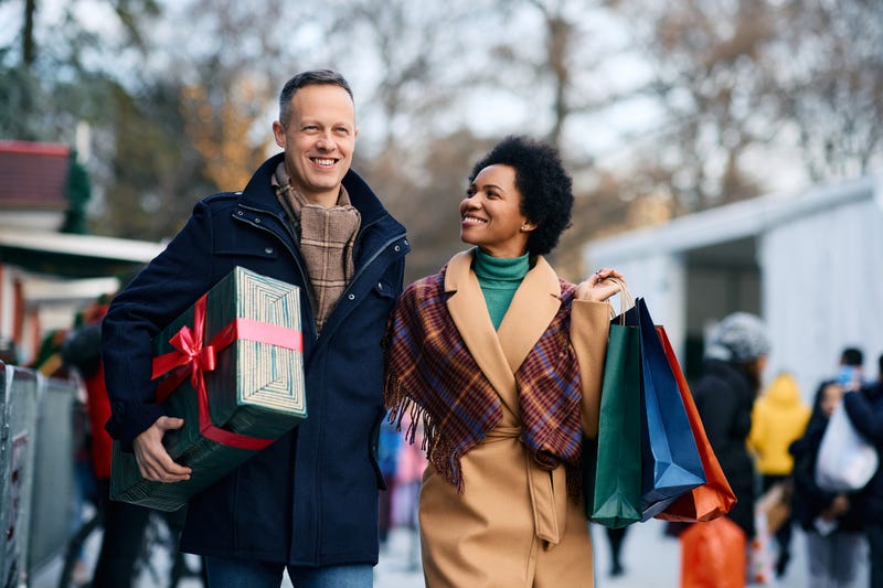 Couple Christmas shopping. 