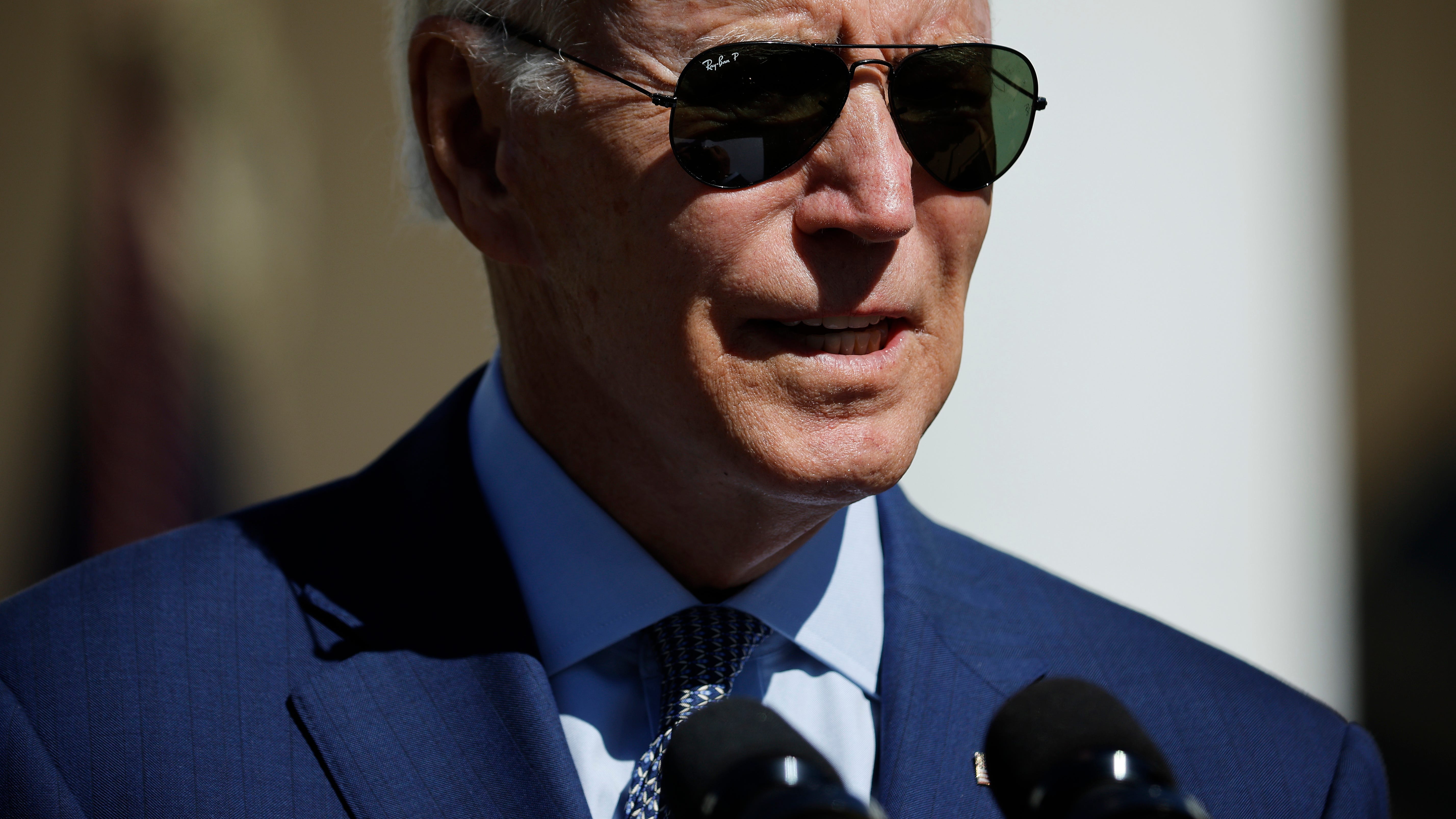 Biden gives shout out to congresswoman who’s dead