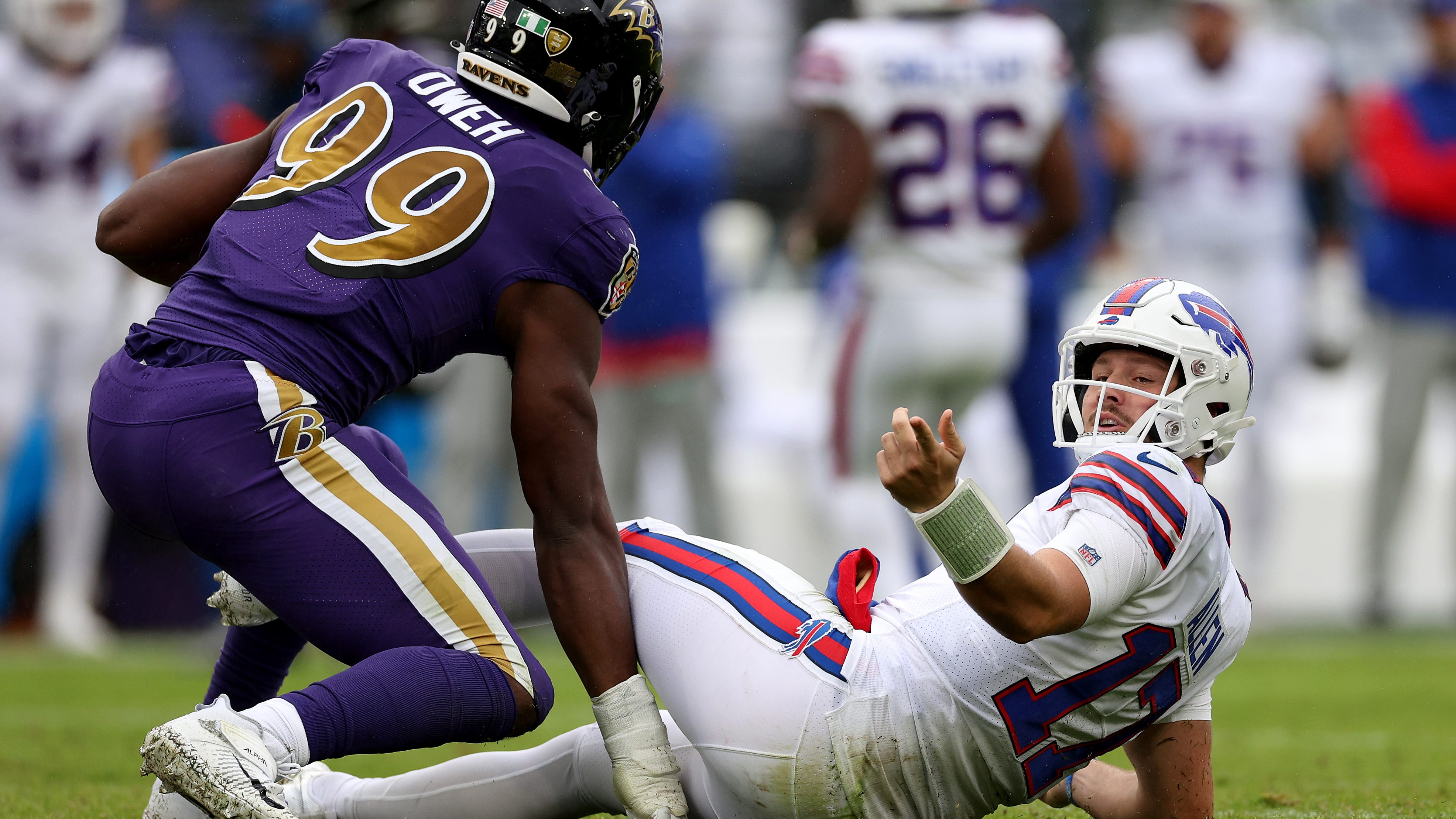 Controversial roughing the passer goes against Ravens in loss to Bills