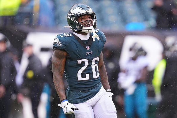 Miles Sanders and the Eagles are undefeated. 