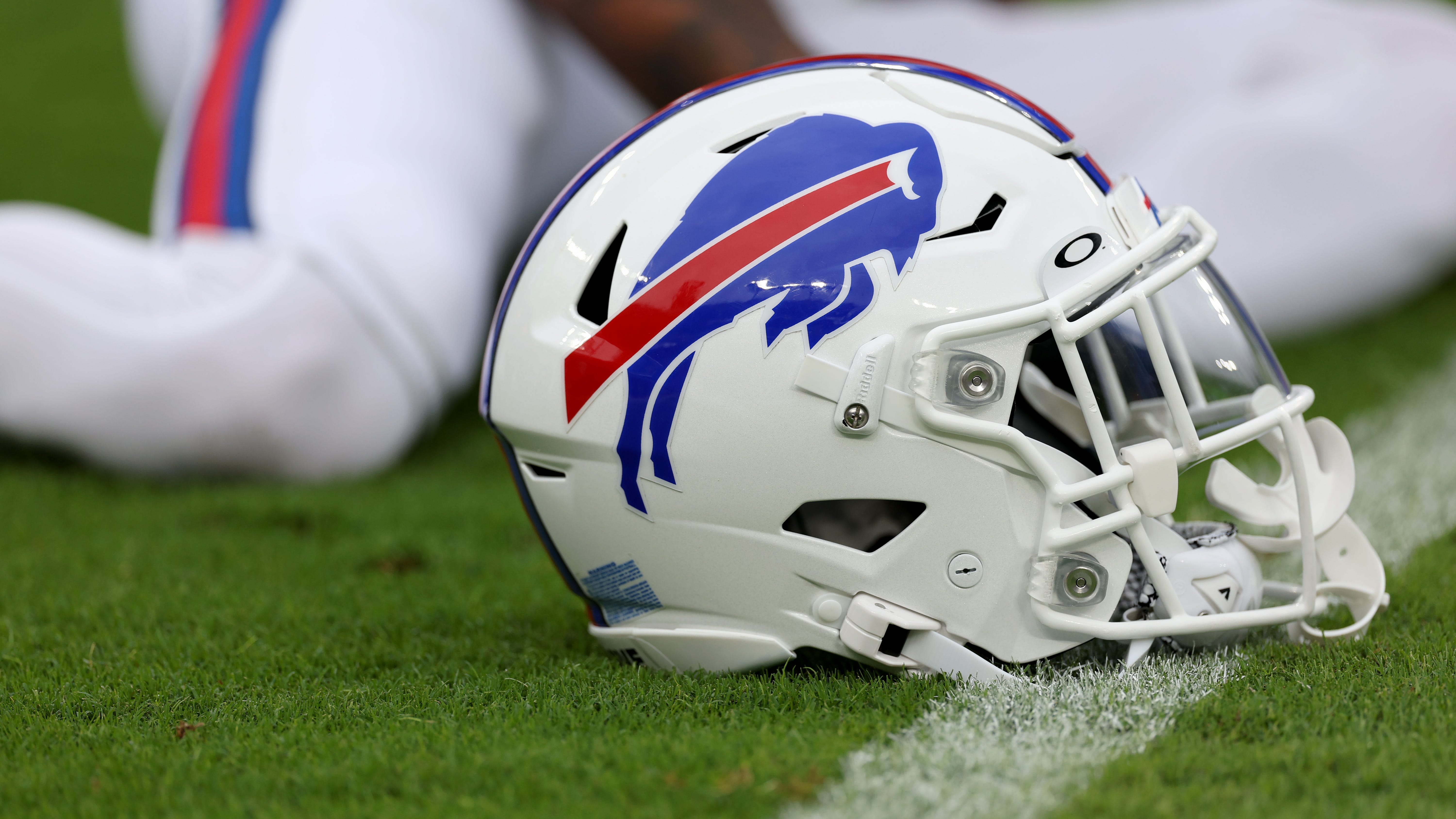 Bills sign five of six draft picks to rookie deals