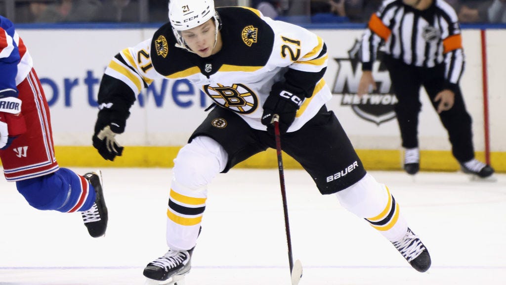 Top Bruins prospect Fabian Lysell determined to put burnout, concussion behind him