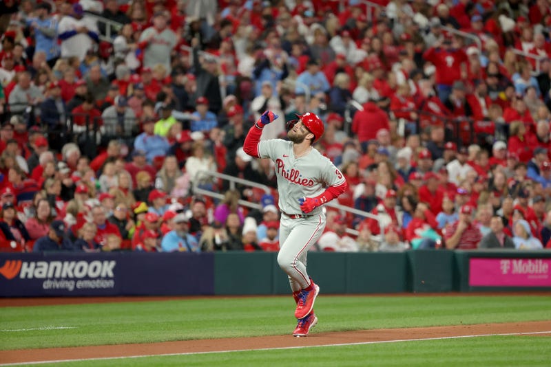 Bryce Harper pointing at the sky
