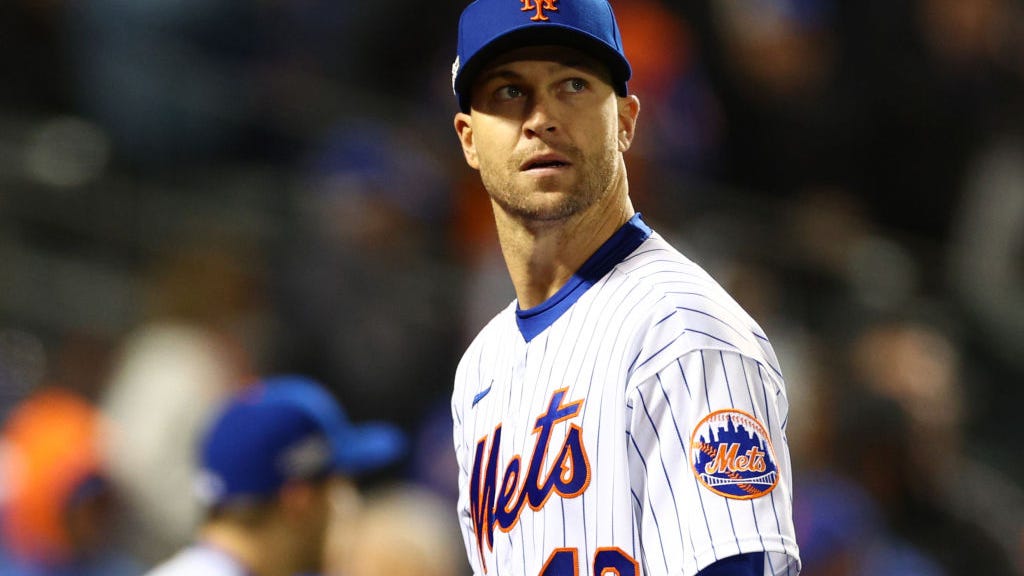Rangers hold Jacob deGrom out of first spring workout
