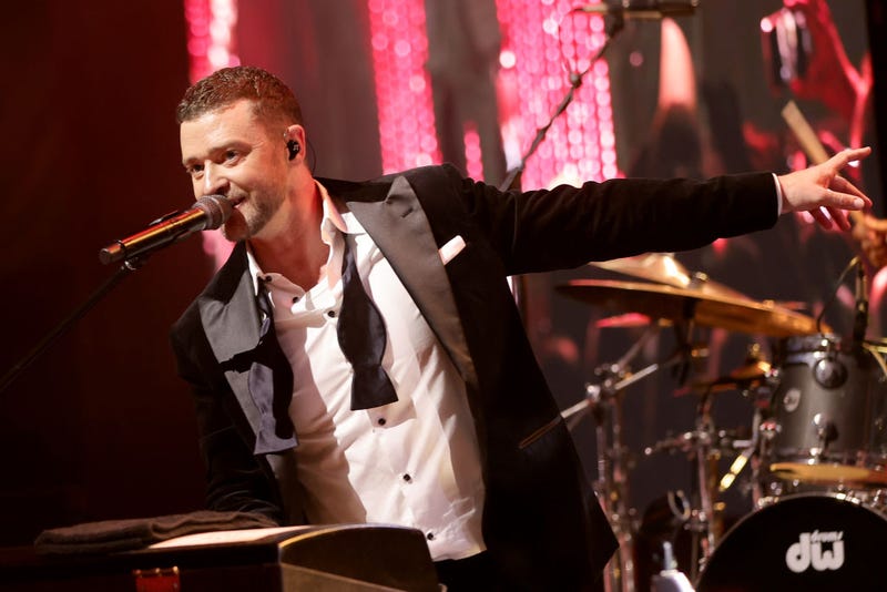 Justin Timberlake performs during the 2022 Children’s Hospital Los Angeles Gala at the Barker Hangar on Oct. 8.