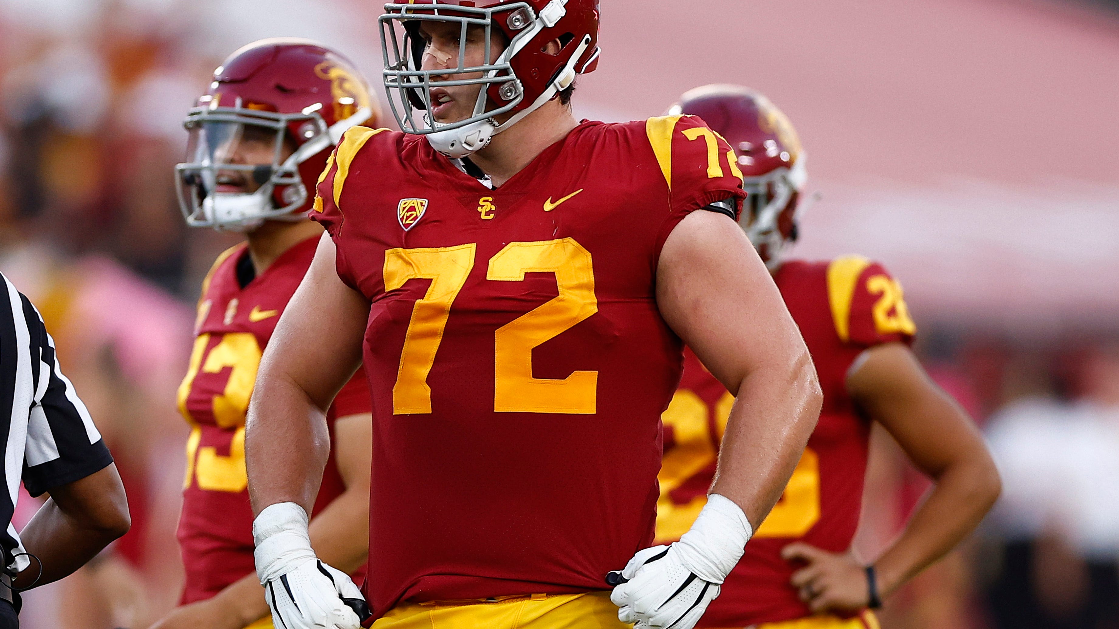 O line prospect puts up 38 bench-press reps at Combine a day after tearing ACL