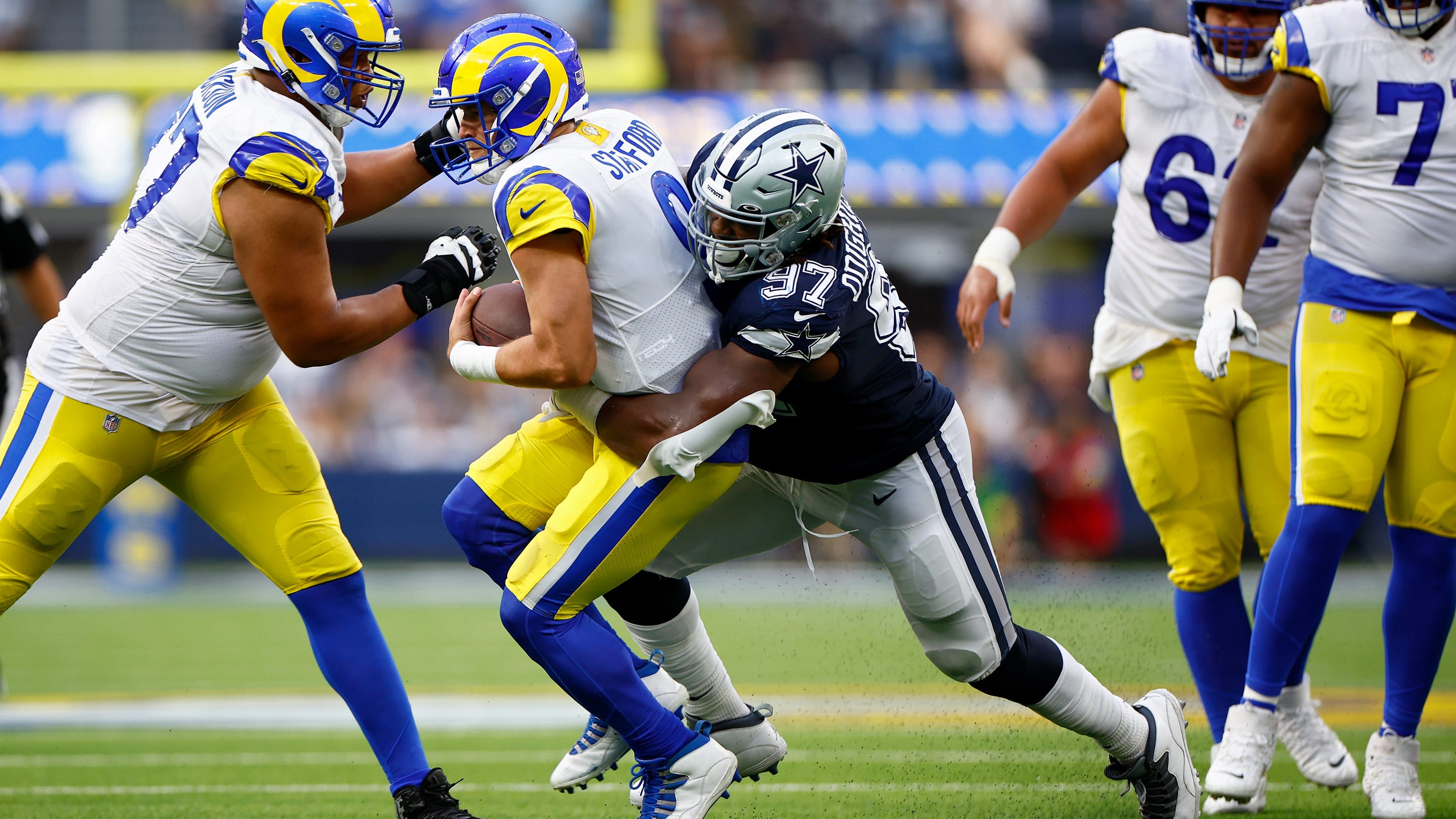 Analyzing Cowboys/Rams from the All-22 view