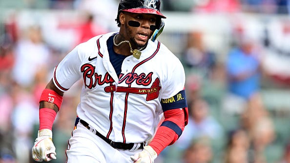 Top 10 MLB right fielders for 2023 season
