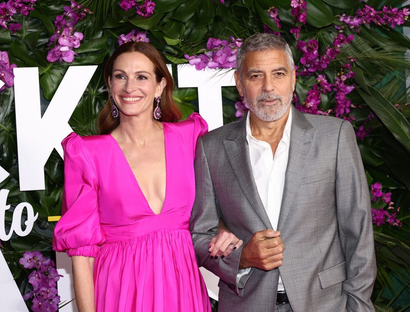 George Clooney and Julia Roberts