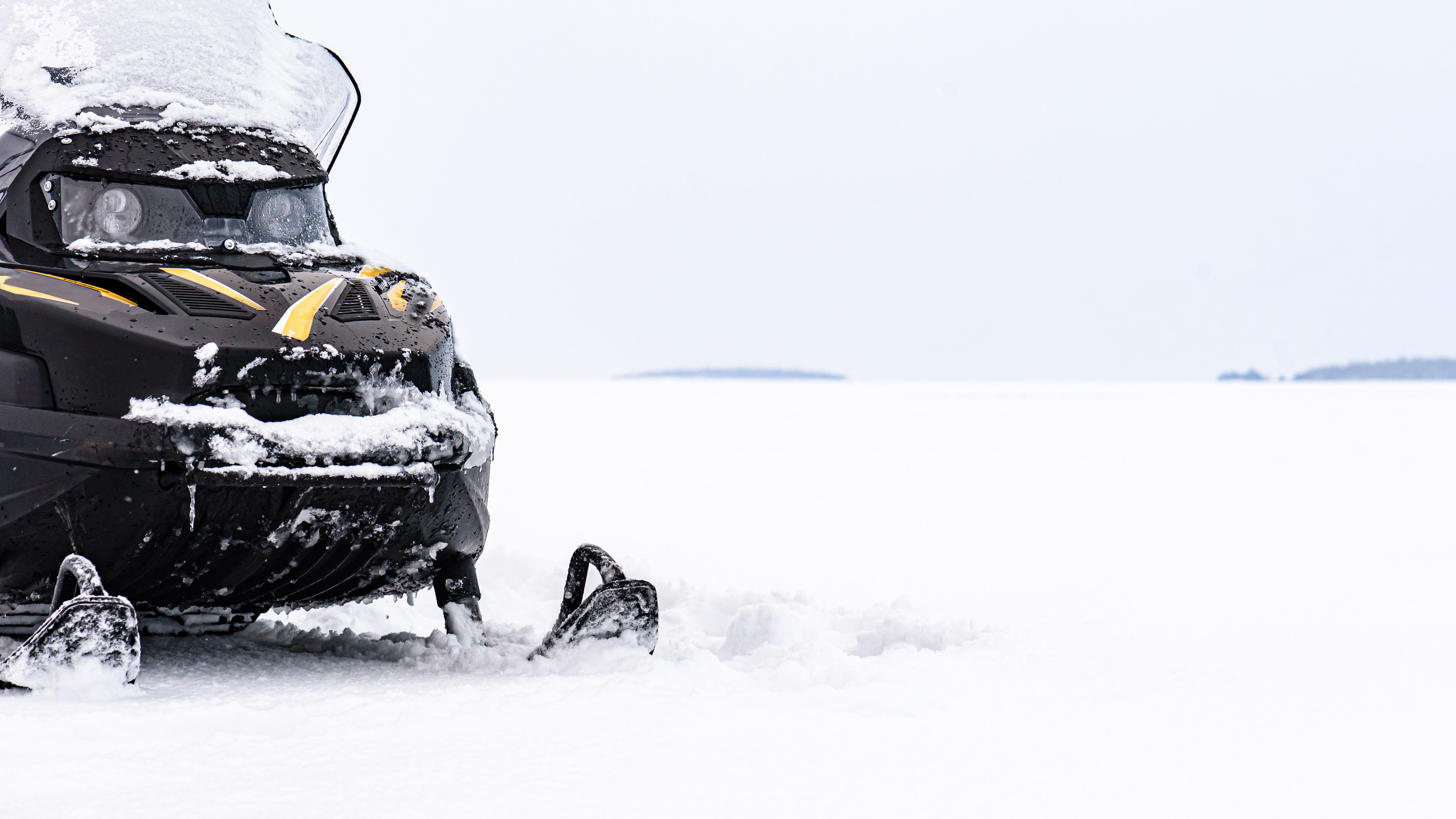 Indiana man dies after crashing snowmobile into tree in Northern Michigan