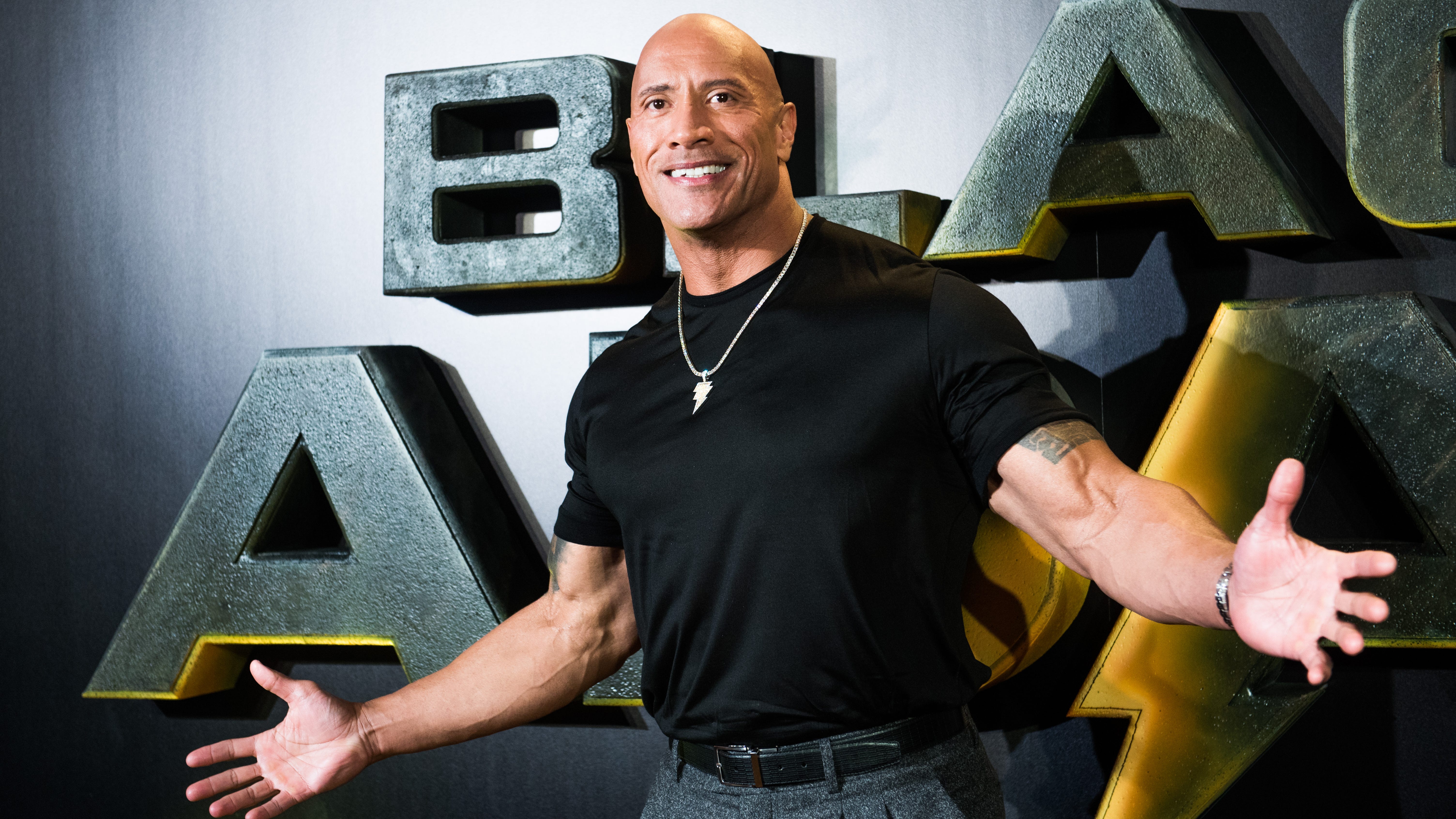 Check out The Rock's surprise visit to 7-Eleven