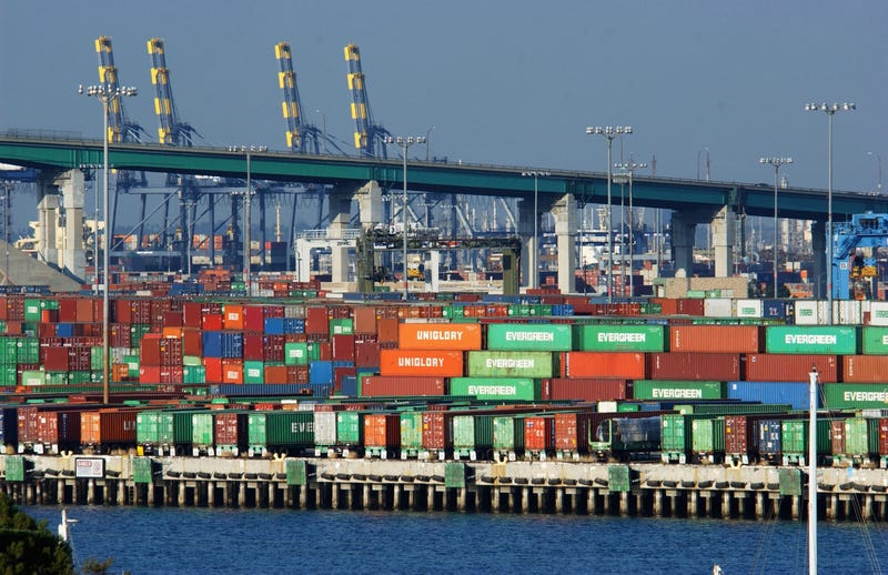 Port of LA Works to Clear Backlog of Trucks After System Outage