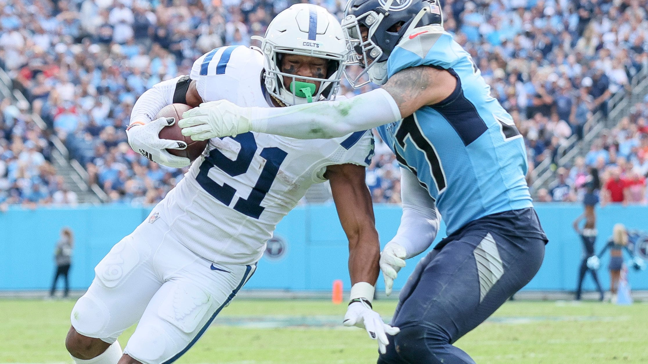 Bills trade Zack Moss, conditional sixth-round pick to Colts for Nyheim Hines