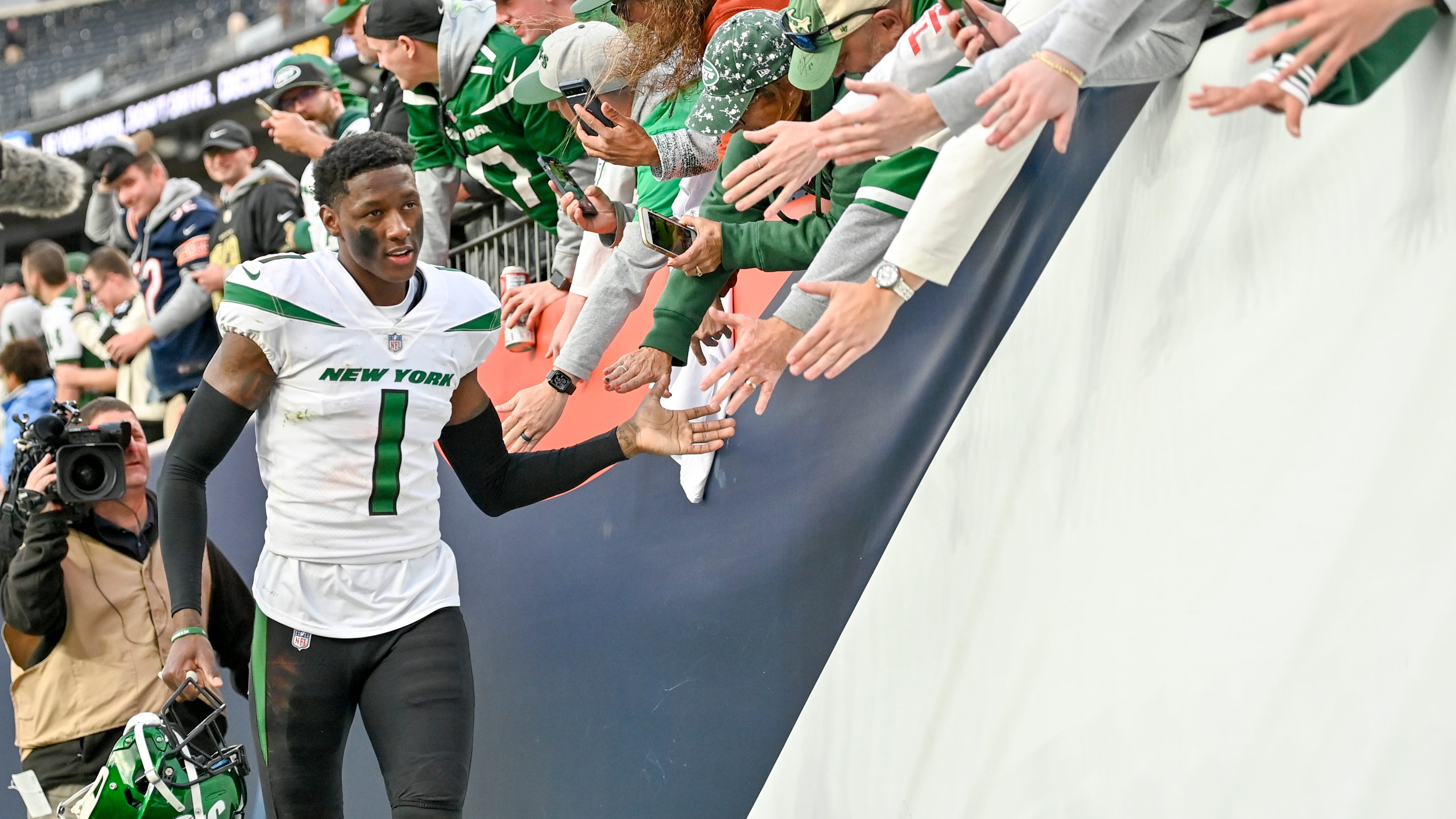 Sauce Gardner quickly deletes tweet after ripping Jets fans for lack of Pro Bowl votes