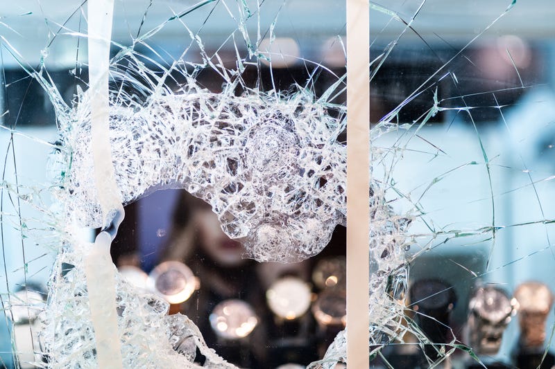 Mayor Bass, law enforcement to announce plan for tackling smash-and-grab robberies