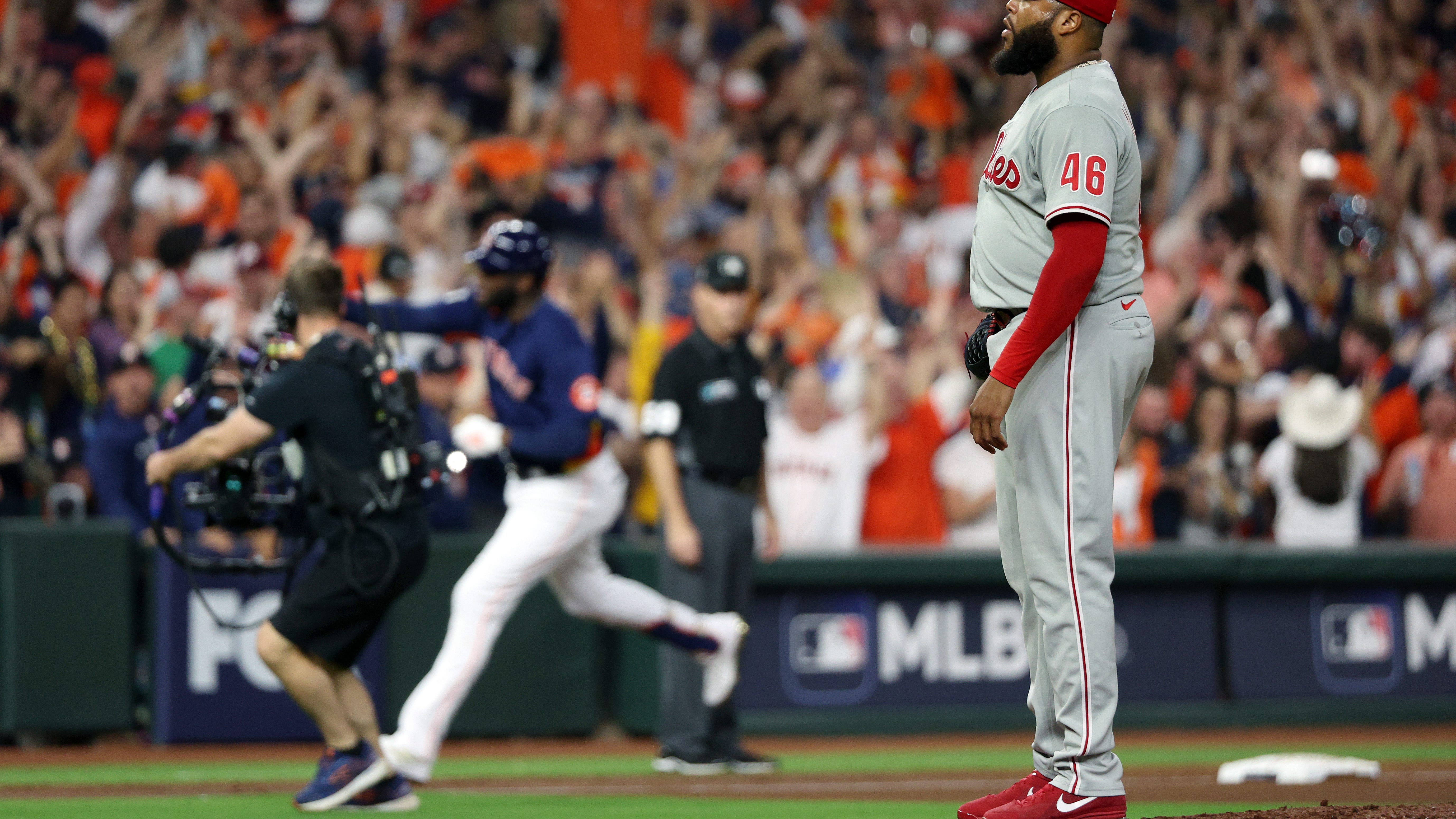 Phillies' incredible season ends in World Series Game 6 loss to Astros
