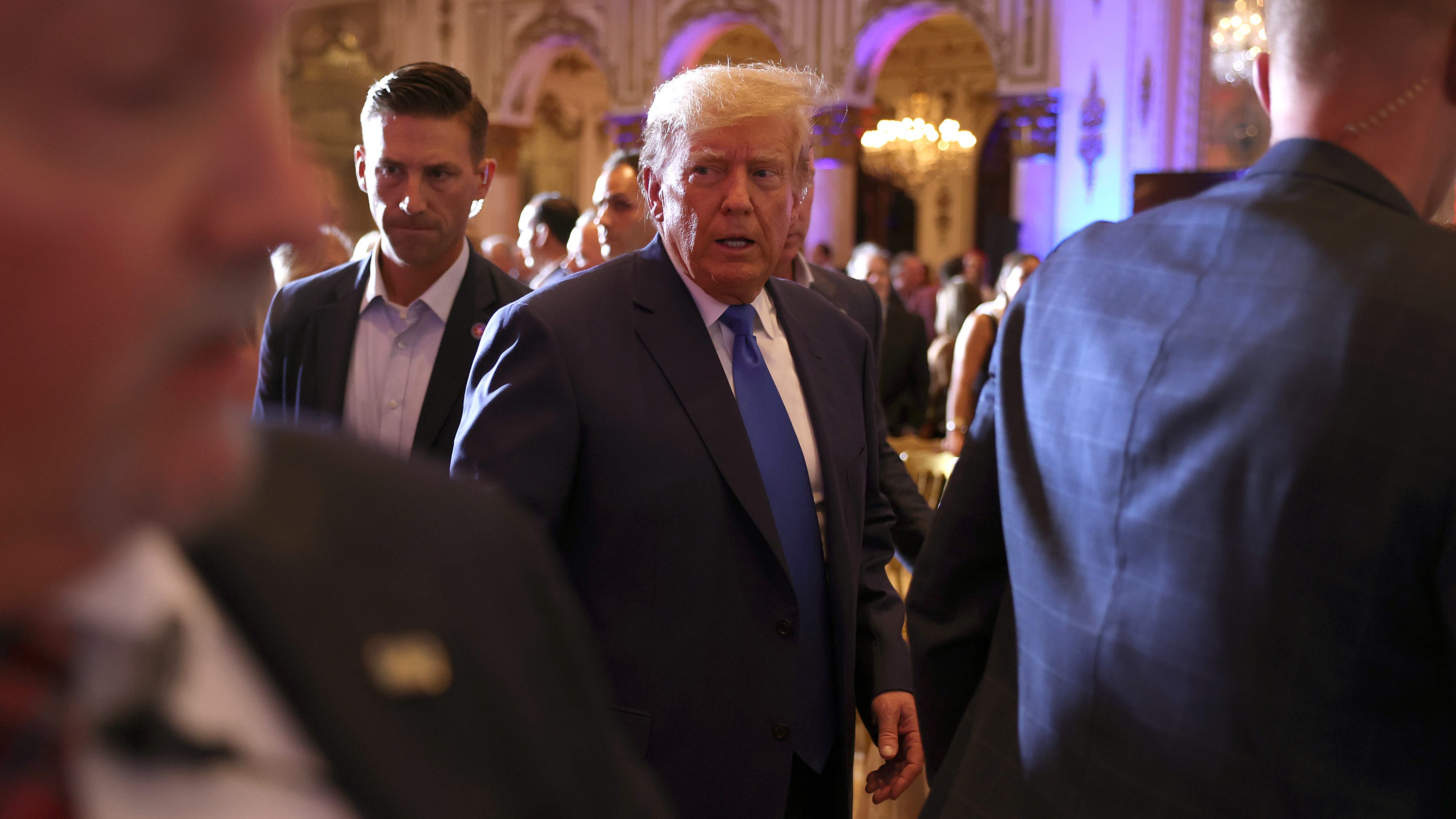 Anti-Semitic white nationalist from Chicago area dined with Trump at Mar-a-Lago last week