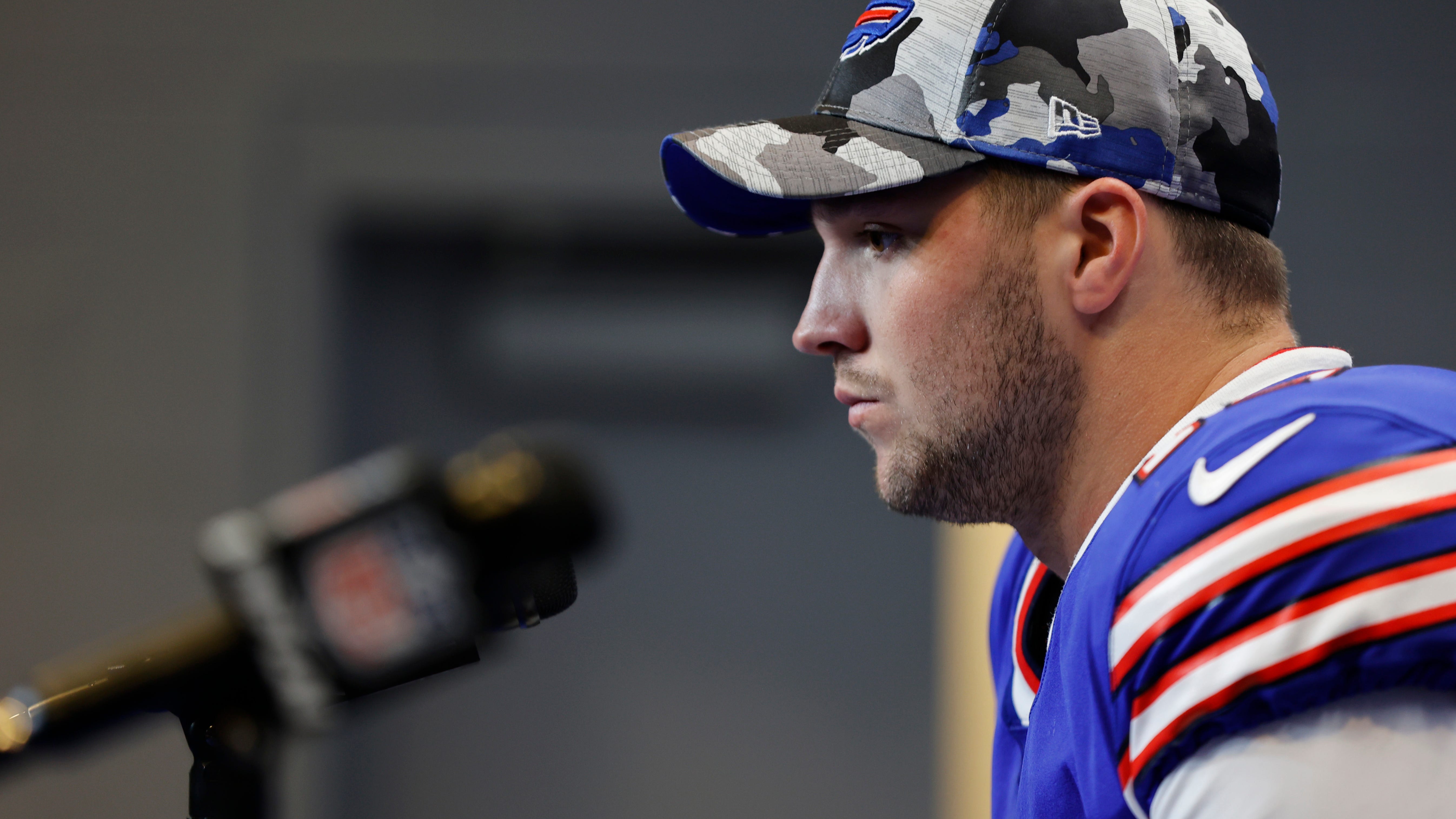 Rich Eisen says Josh Allen is trying to do too much: ‘He’s trying to be the hero with every throw’