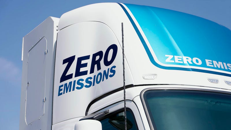 Port of LA to Fund 22 Zero-Emission Trucks Through $6M in Grants