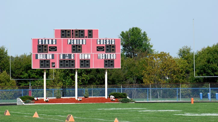 Pontiac teen arrested after bringing gun to high school football game