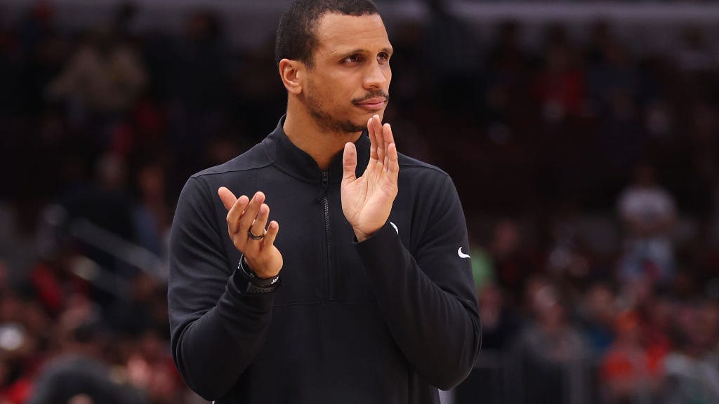 Celtics remove interim tag from Joe Mazzulla
