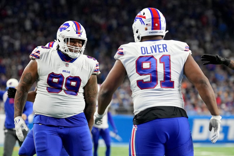 Tim Settle and Ed Oliver