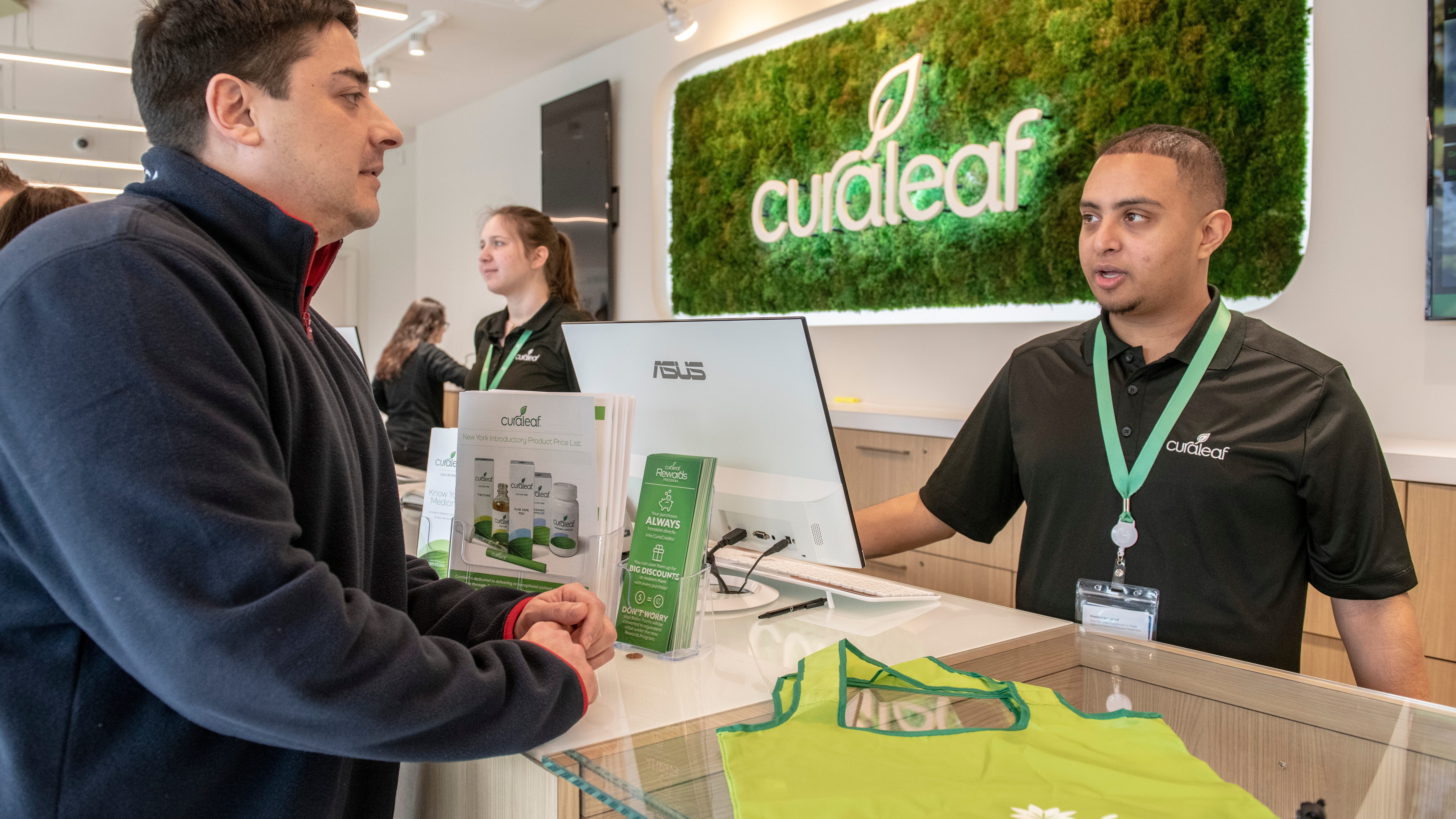 NJ cannabis regulators reverse course, voting to renew Curaleaf licenses for adult use sales