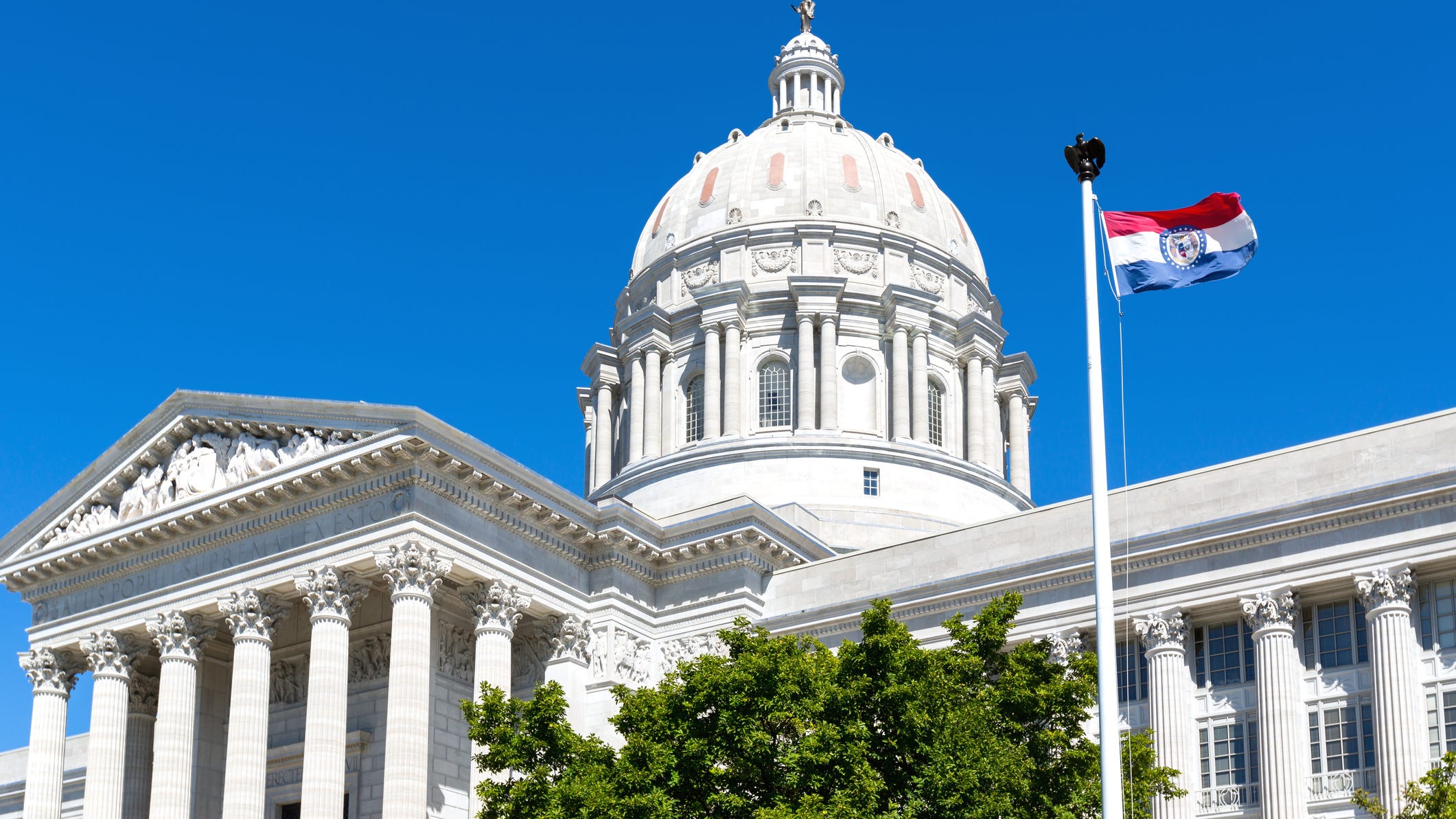 Senators fight over control of St. Louis police, prosecutor