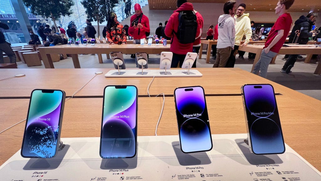 Apple says it will use 100% recycled cobalt in all batteries by 2025