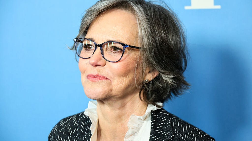 Sally Field wins SAG Life Achievement Award