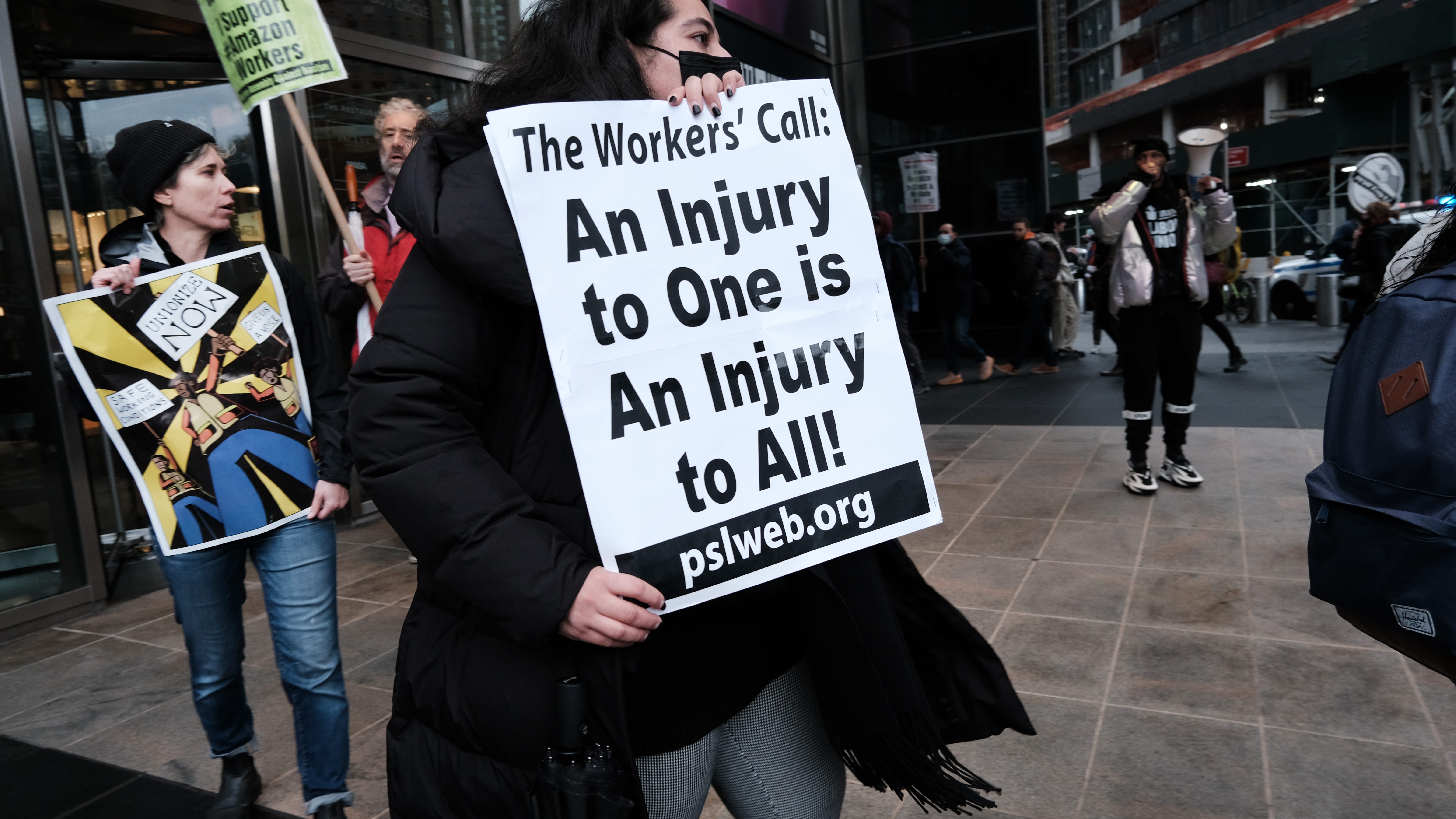 Staten Island Amazon union launches program to protect injured workers