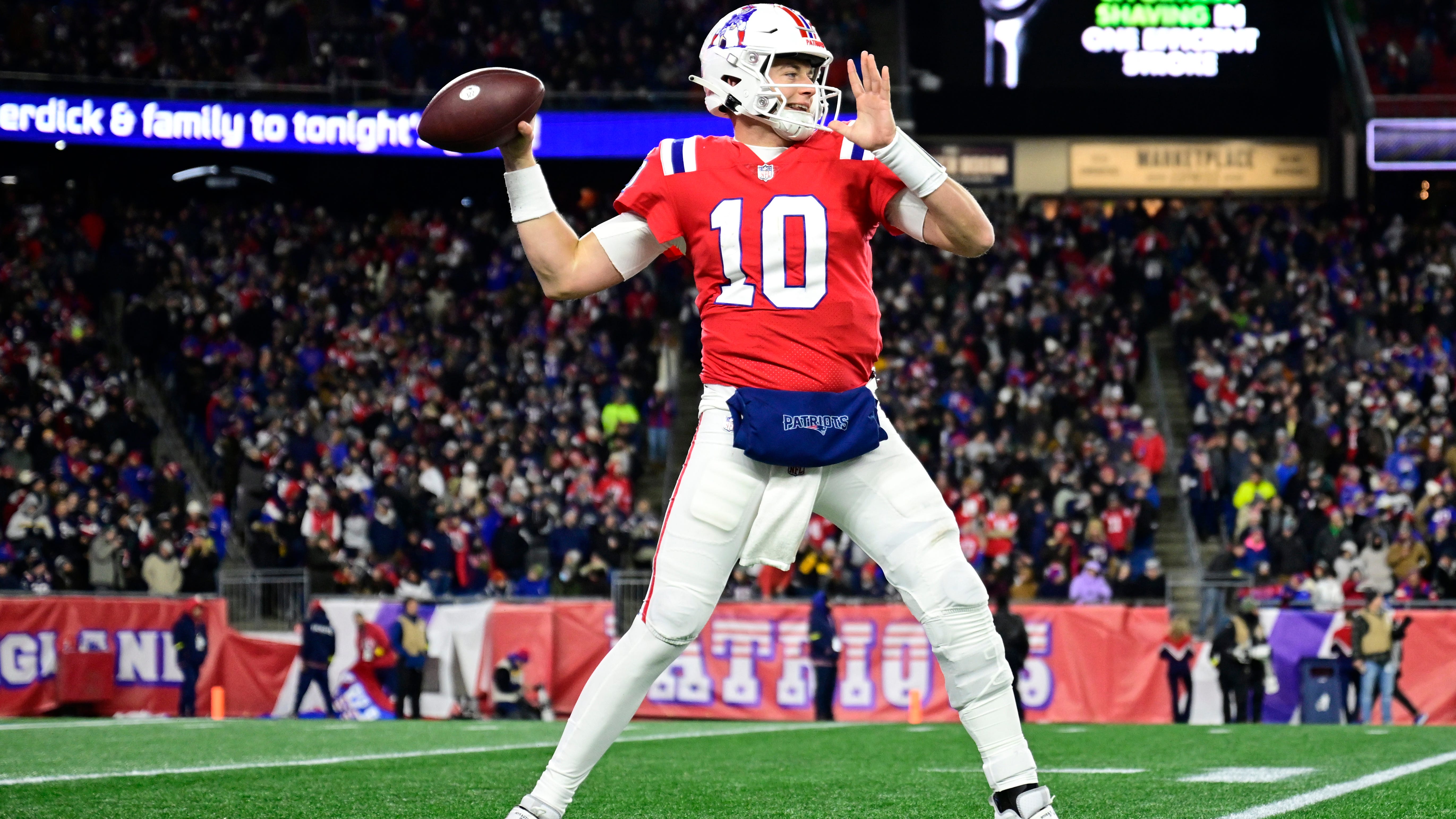 Patriots announce when they’ll sport red ‘Pat Patriot’ uniforms this season