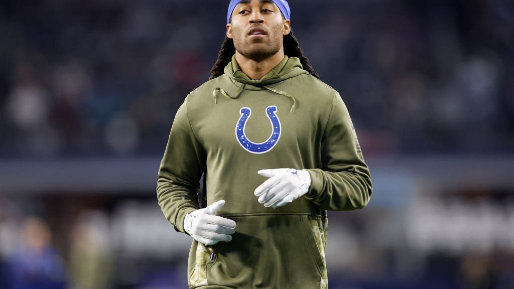 Cowboys players, NFL world react to Stephon Gilmore trade