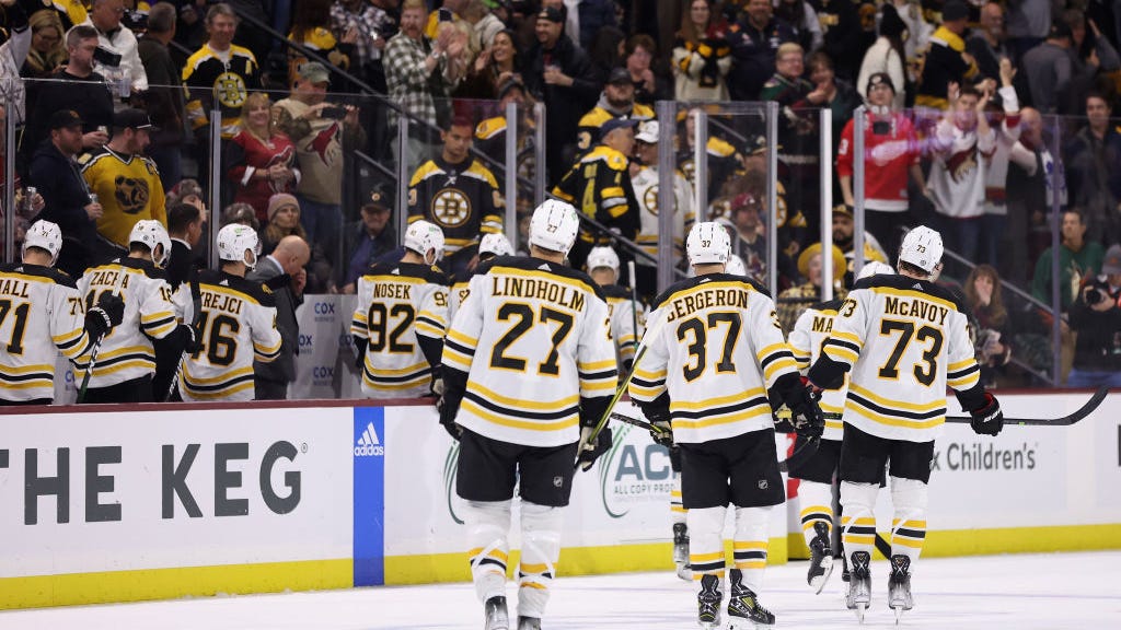 Bruins lose bizarre game to Coyotes on bizarre waved-off icing call