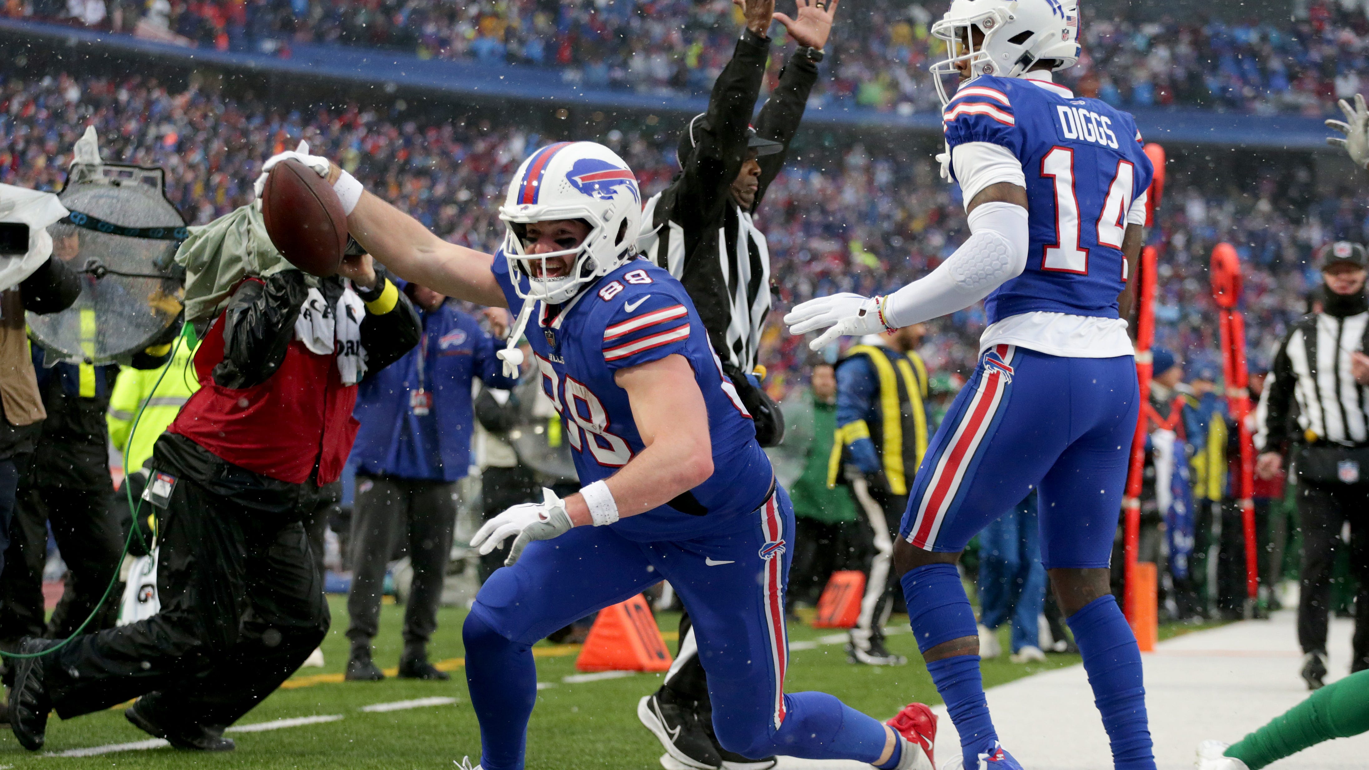 Bills brave elements, earn fourth win in-a-row defeating Jets