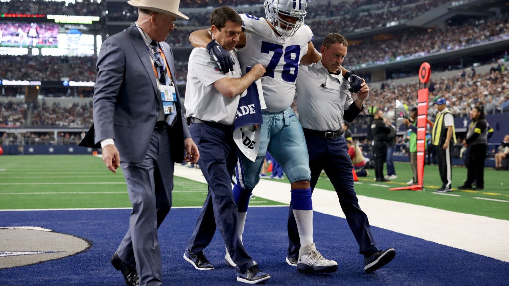 Cowboys "concerned" about Terence Steele's knee injury