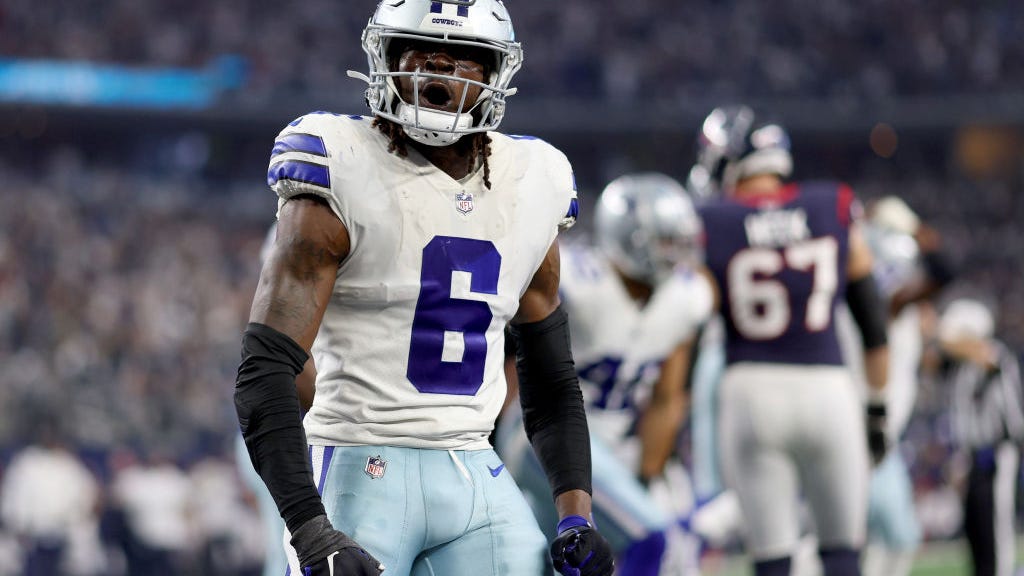 Cowboys safety Donovan Wilson exits practice with calf strain