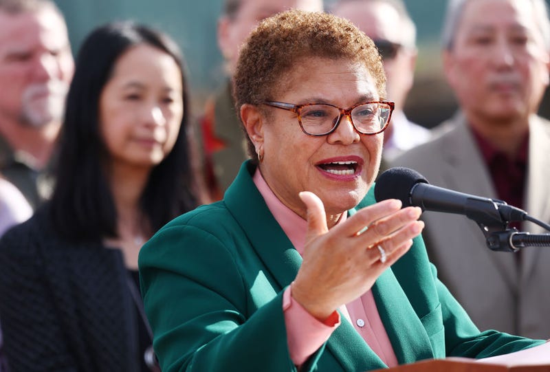 Los Angeles Mayor Karen Bass speaks at the podium at the Lorena Plaza affordable housing project site where she signed an affordable housing executive directive on December 16, 2022 in Los Angeles, California