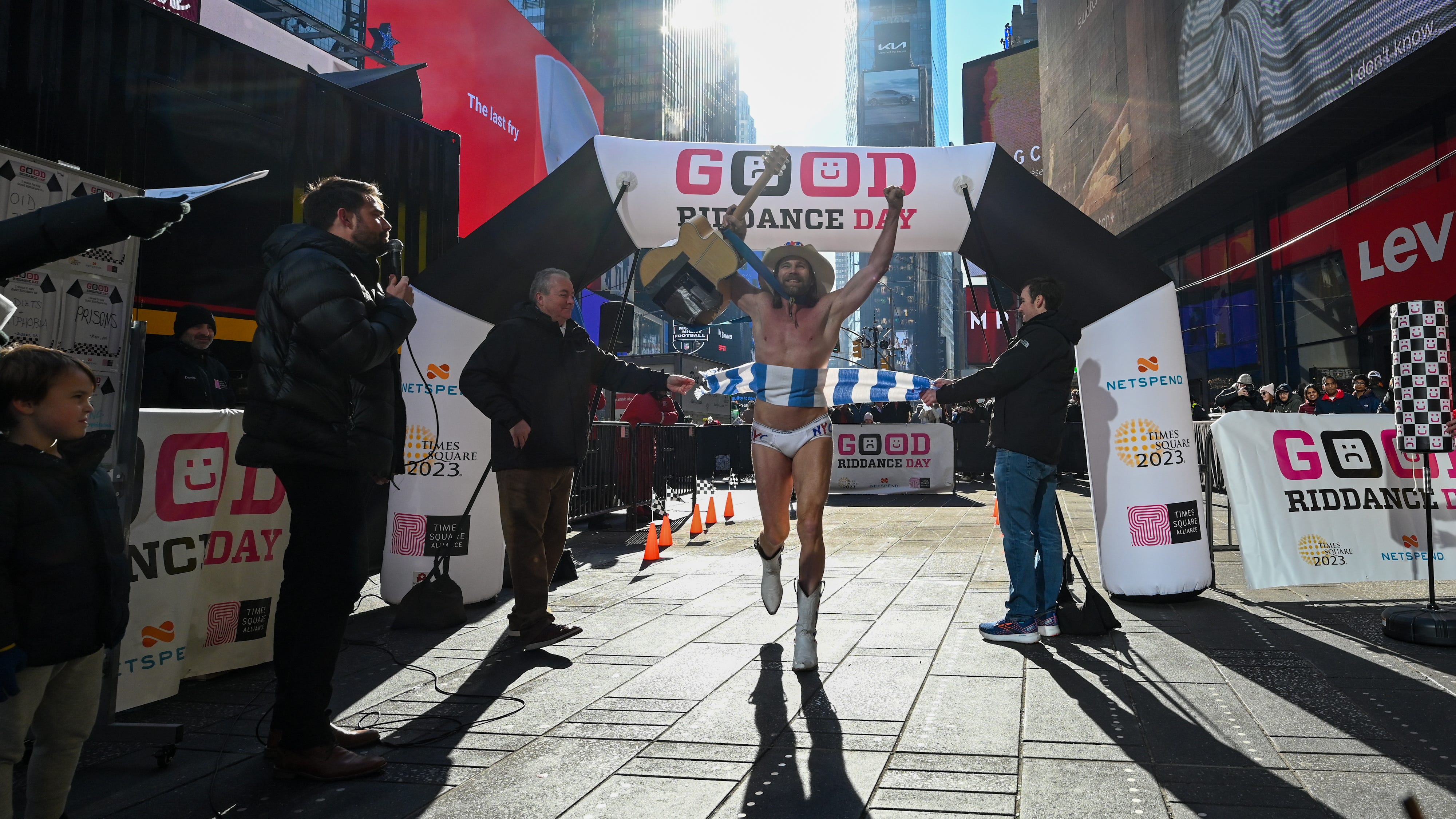 GOOD RIDDANCE: New Yorkers gather in Times Square to bid 2022 farewell