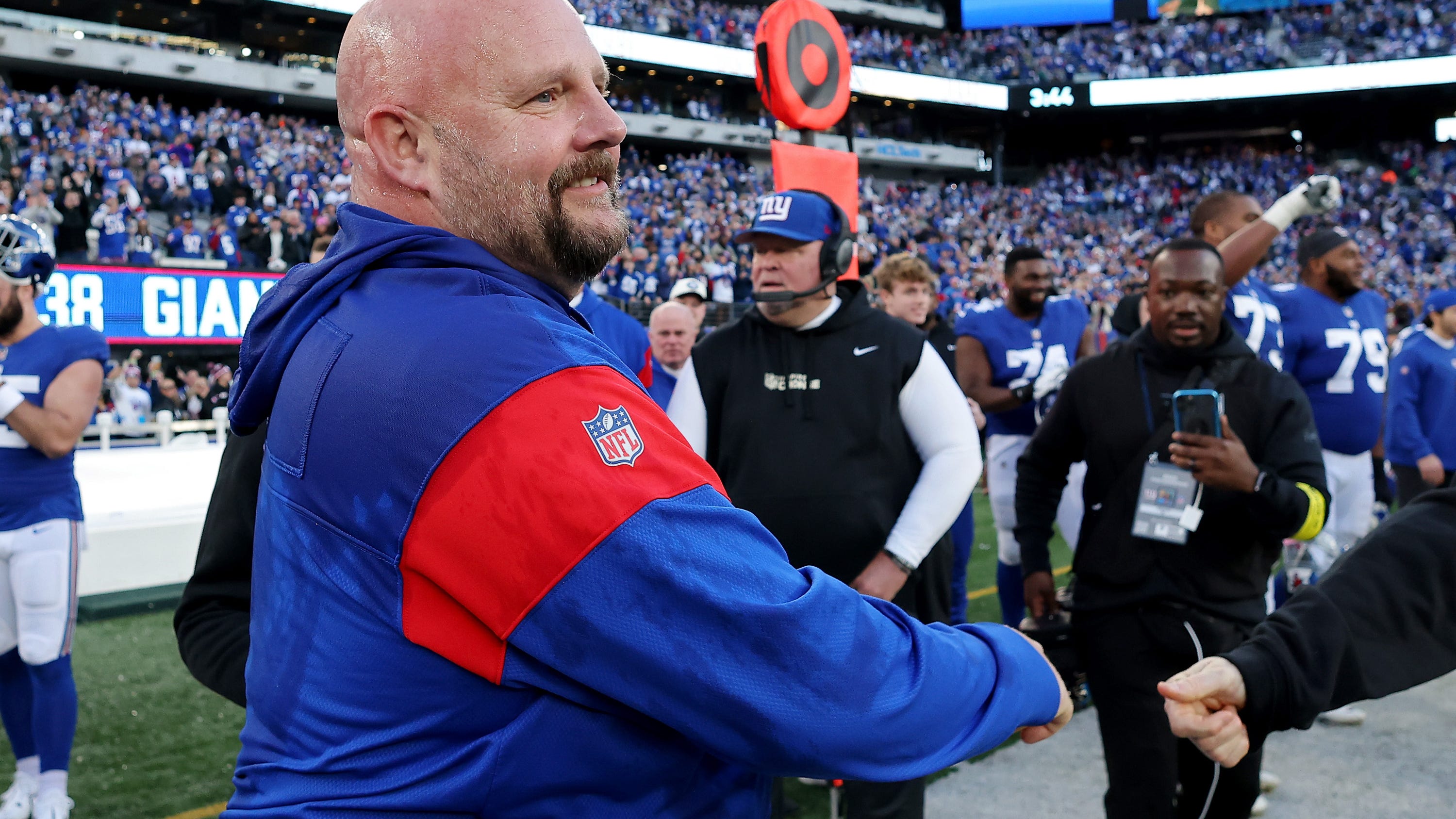 Gio says Giants will beat Vikings in playoffs: 'Book your flights for San Francisco'