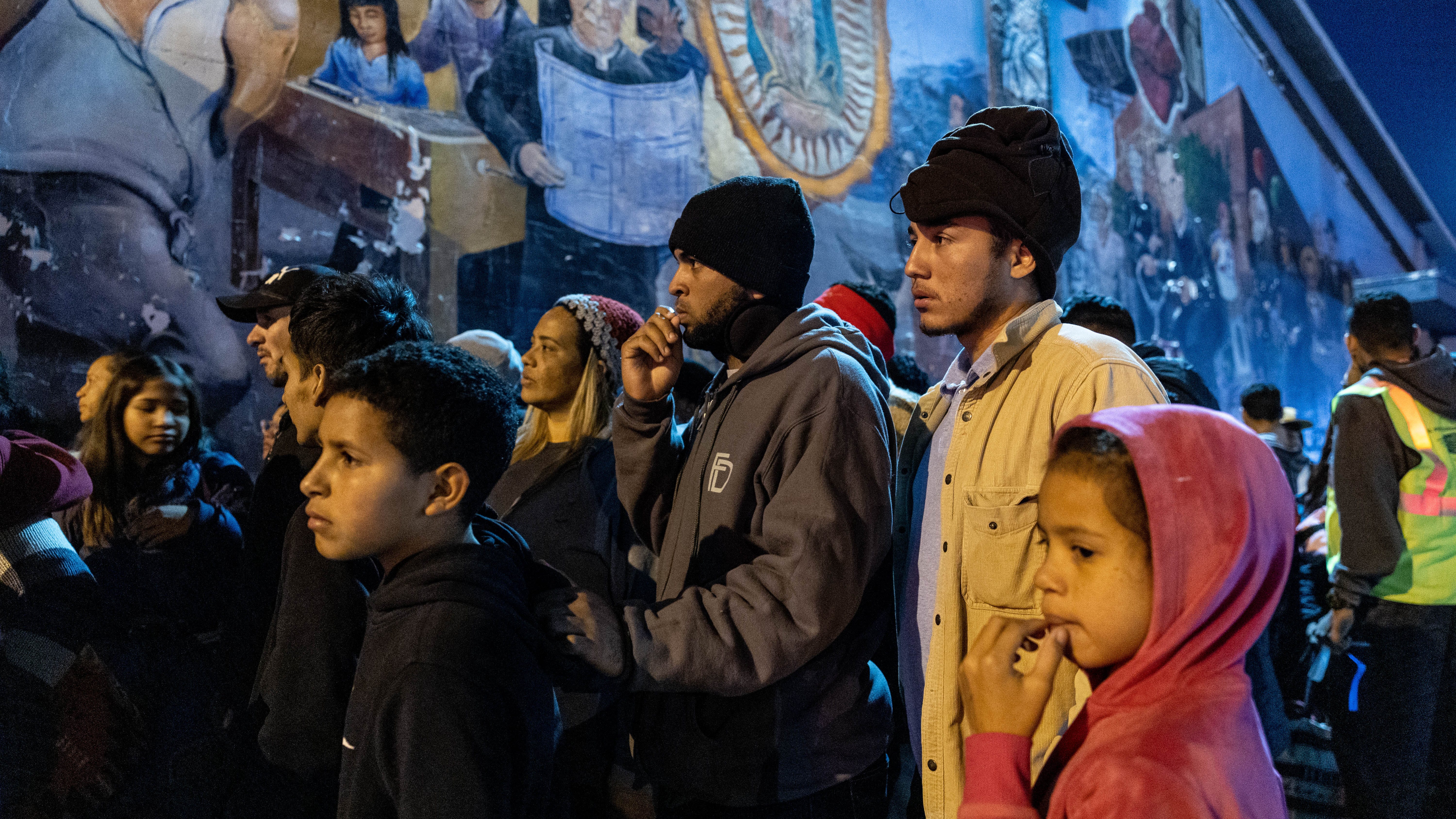 South Side residents voice concerns over planned migrants shelter at vacant CPS building
