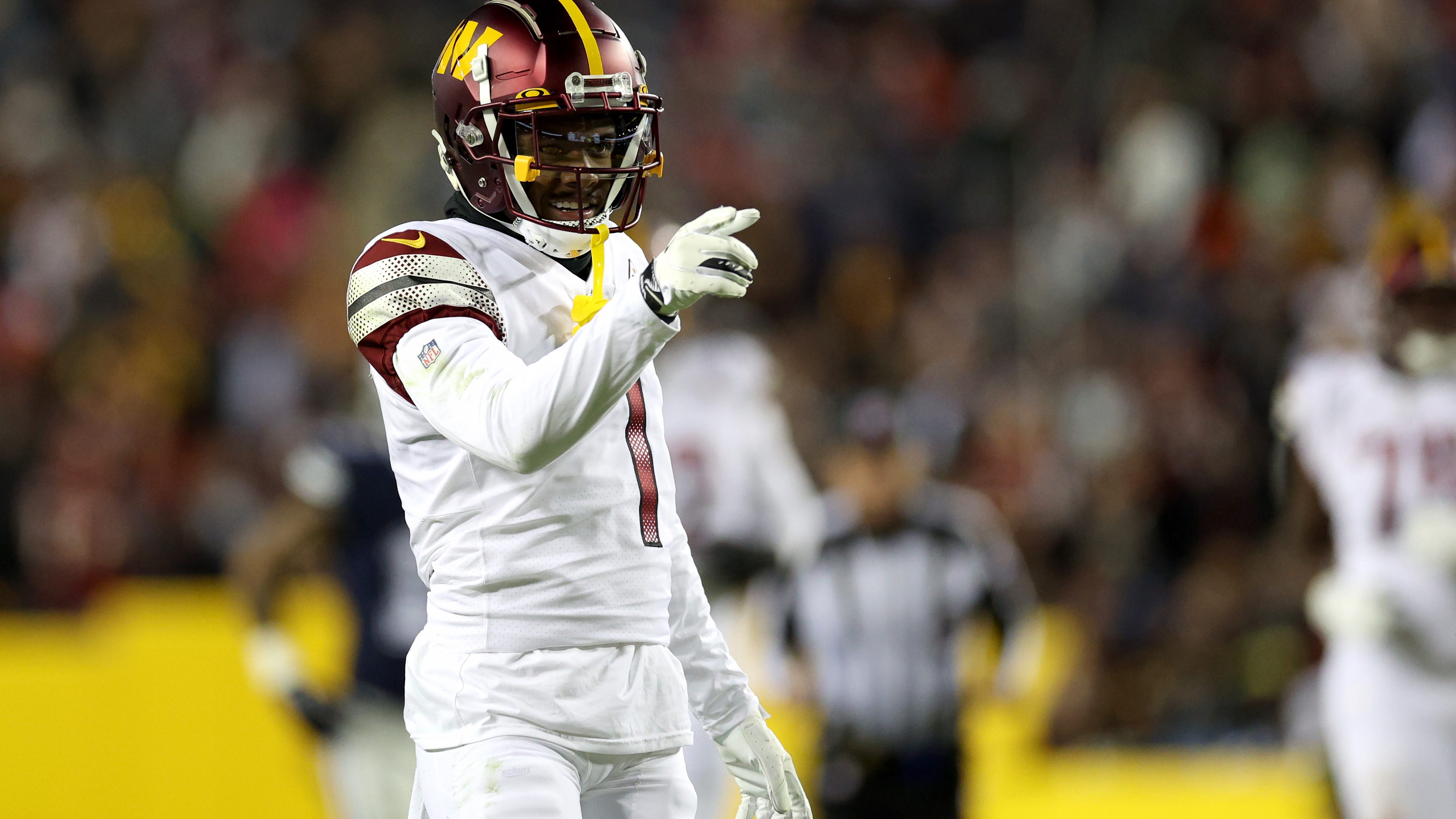JUNKIES: Something or nothing that Jahan Dotson backed Sam Howell for Commanders QB job?