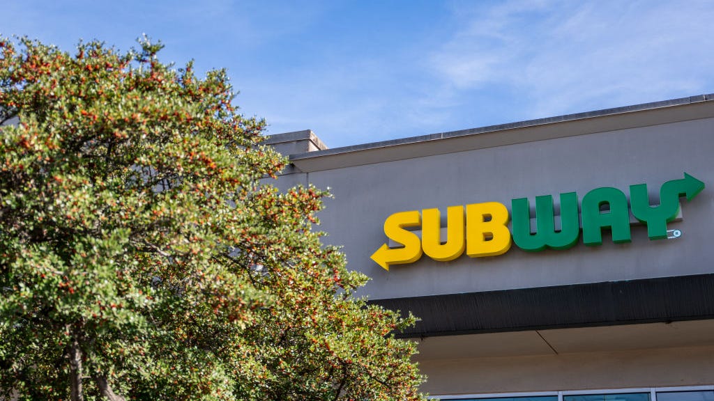 Subway restaurant mocks Titan incident with ‘our subs don’t implode’ sign