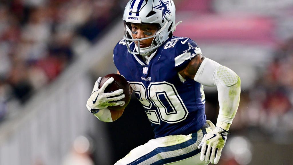 Should the Cowboys place the franchise tag on Tony Pollard?