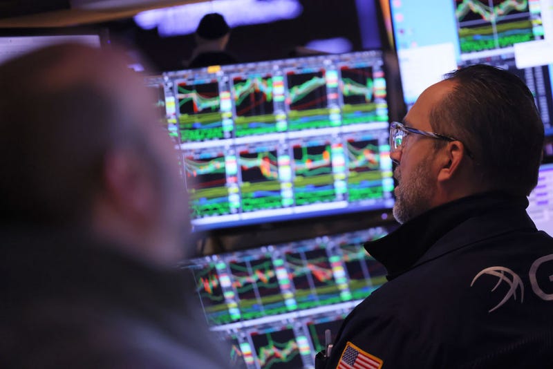  Traders work on the floor of the New York Stock Exchange during morning trading on January 17, 2023 in New York City. Stocks opened low after a holiday weekend disrupting an upswing in early 2023 momentum. Goldman Sachs reported that its quarterly profit plunged 66% from a year earlier to $1.33 billion and Morgan Stanley also reported a more than $2 billion in profit for the fourth quarter, giving the company a 40 percent decline from the previous year. (Photo by Michael M. Santiago/Getty Images)