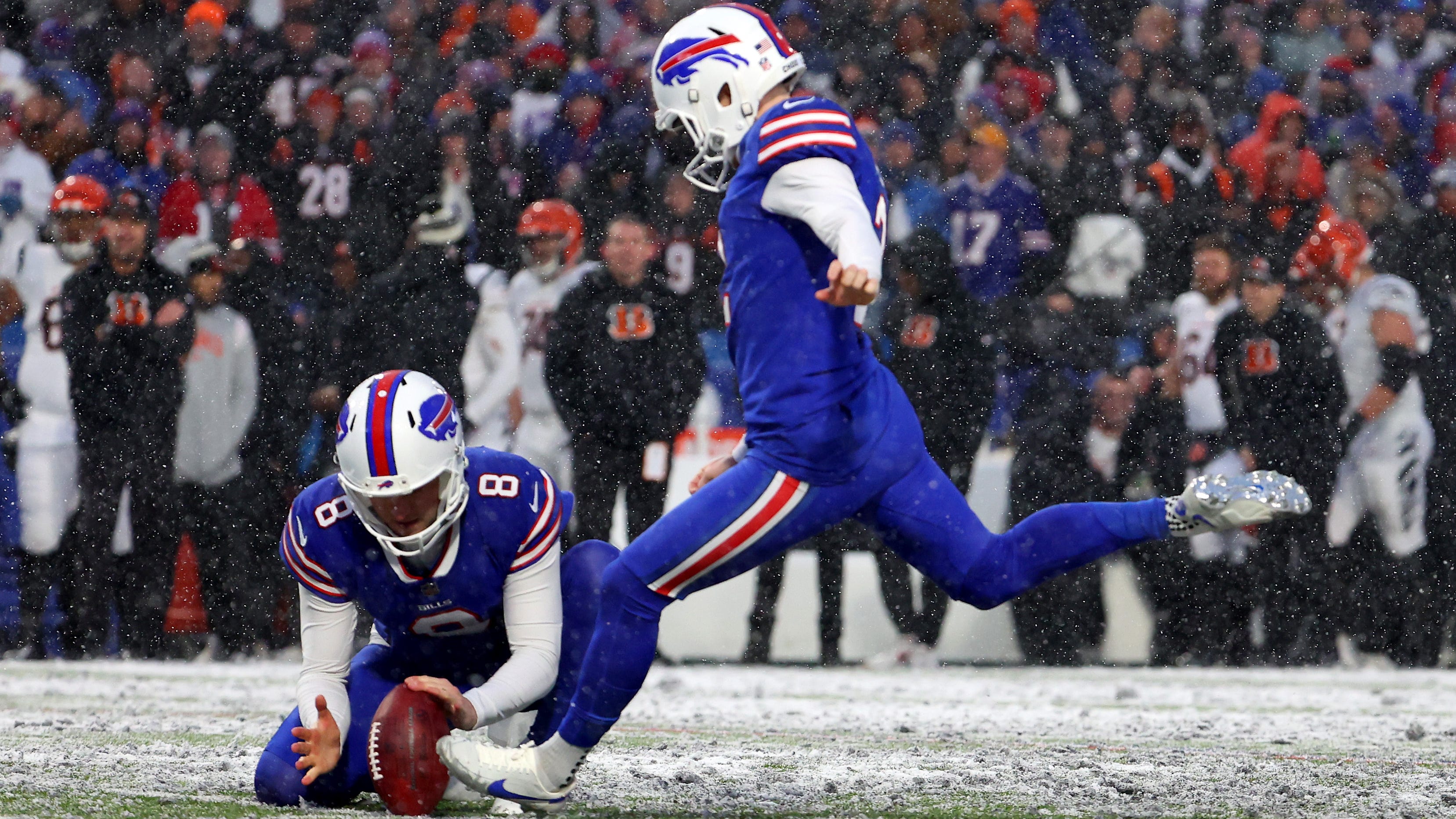 Bills sign kicker Tyler Bass to four-year contract extension